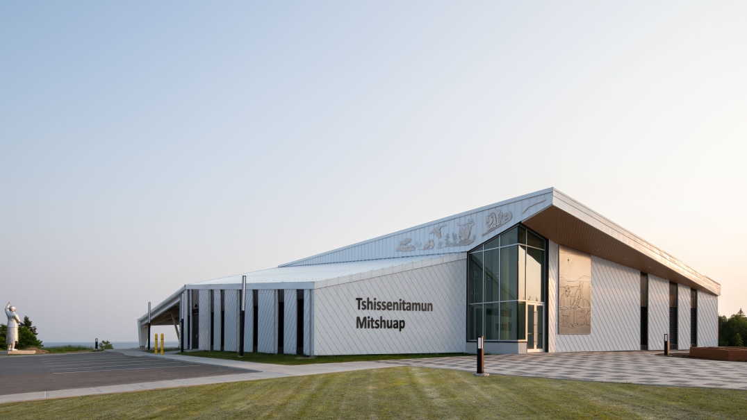 Tshissenitamun Mitshuap Cultural Centre